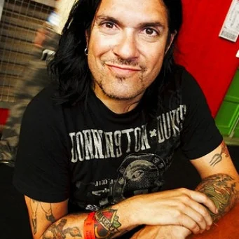 Tommy Victor